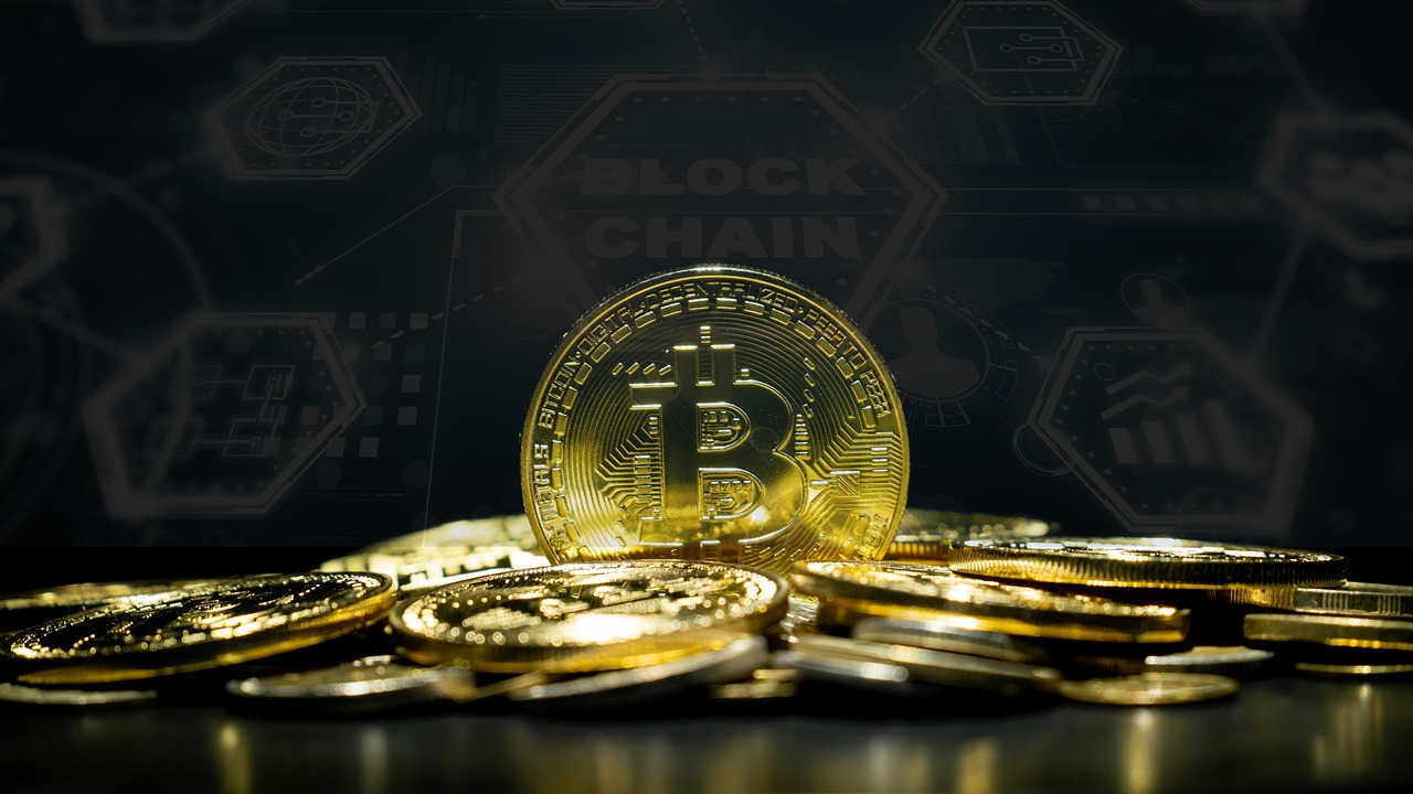 Bitcoin, cryptocurrency, blockchain — Forex Trading Enables Strategic Risk and Reward Management