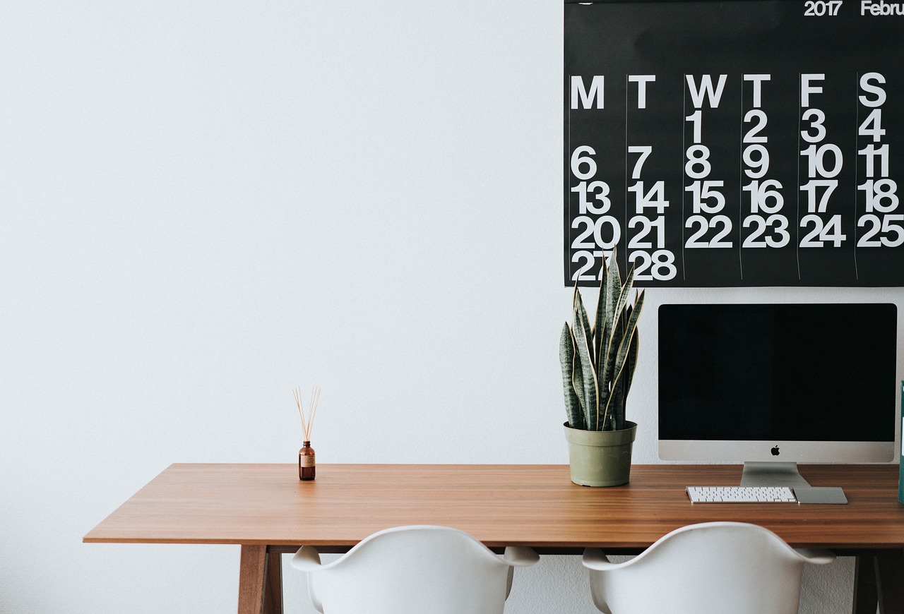 Apple, computer, browser — The Business Case For Offering Employee Wellness Benefits