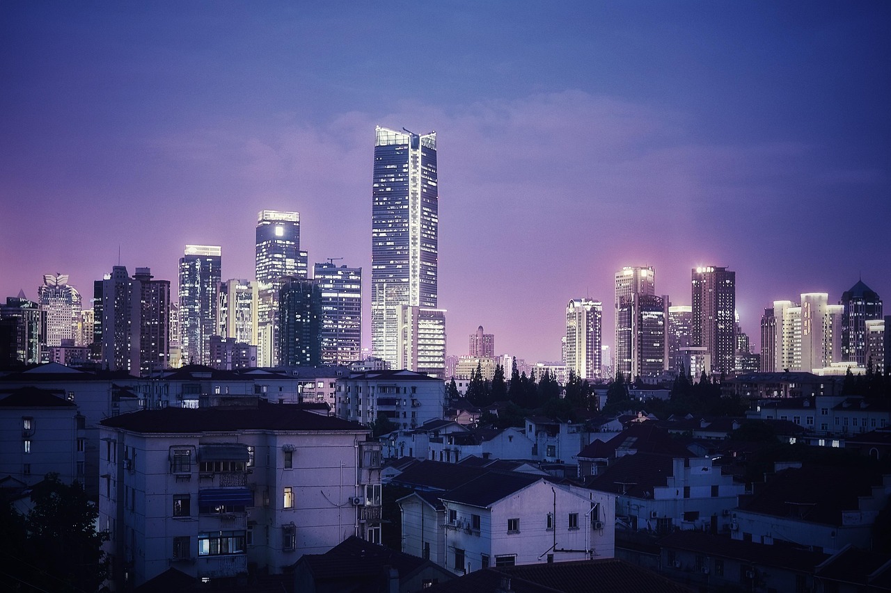 Shanghai, city, night — The Role of Integrations in Enhancing AI-Driven Customer Insights