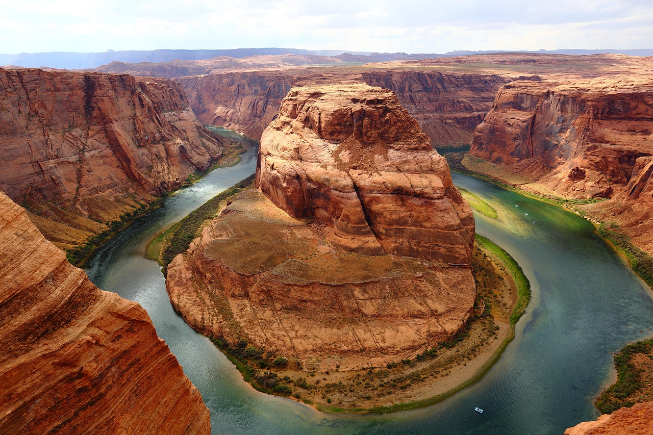 Horseshoe bend, grand canyon, colorado river — Why Enclomiphene Citrate for Sale is an Option for Those Seeking Energy and Vi